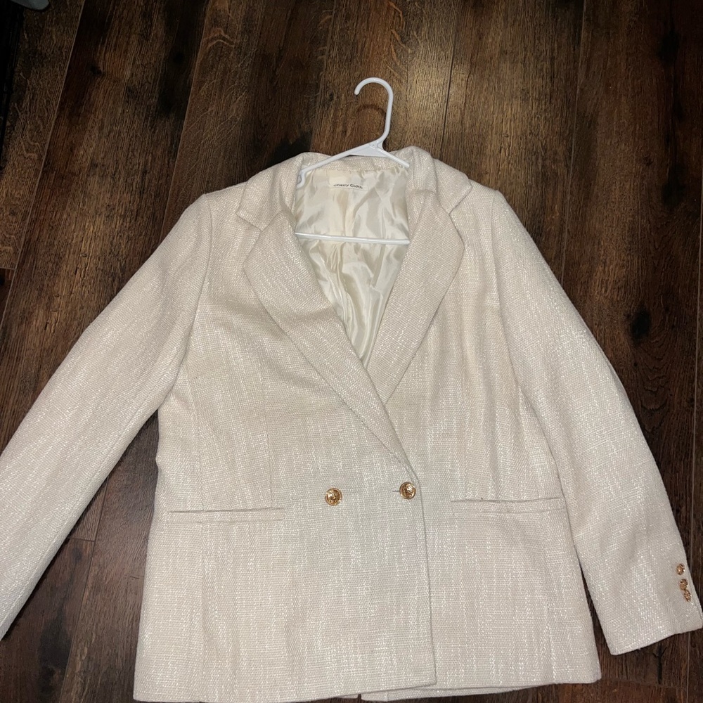Elegant Cream Blazer